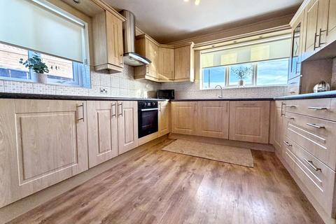 3 bedroom semi-detached bungalow for sale, Dunelm Road, Hetton-le-Hole, Houghton Le Spring, Tyne and Wear, DH5 9LB