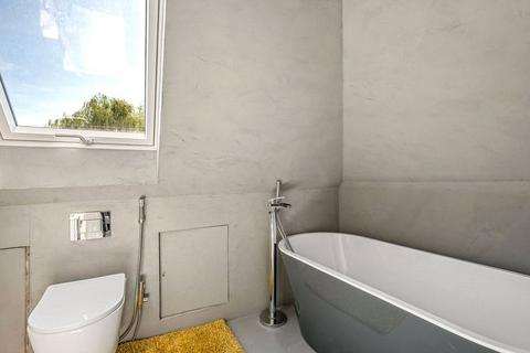 undefined, Waggon Road, Barnet, EN4