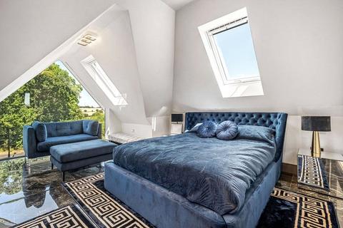 undefined, Waggon Road, Barnet, EN4