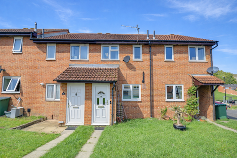 Vineyard Close, Woolston