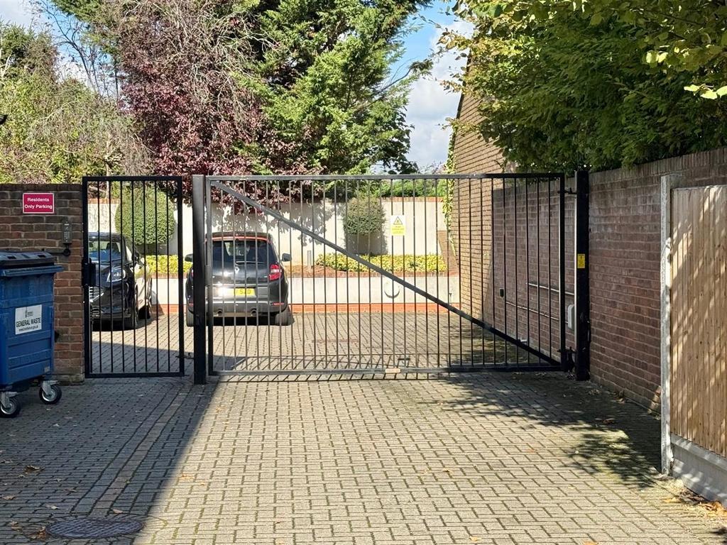 Parking.jpg