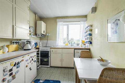 undefined, Pitts Road, Slough