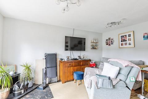 undefined, Highfield Road, Kettering NN15