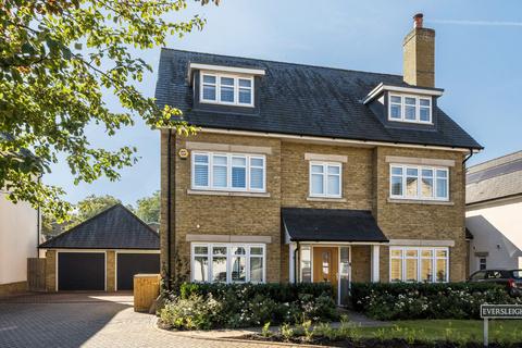 5 Eversleigh Place, Beckenham, BR3 1DF