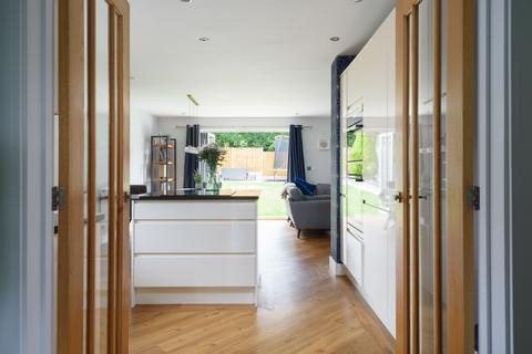 Swaylands Hatch Lane, Chartham, Canterbury, CT4 7LN