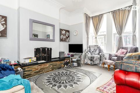 4 bedroom terraced house for sale, Beaumont Road, Plymouth PL4