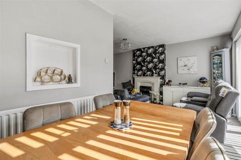 41 Abbeydale Close, Binley, Coventry, CV3 2NS