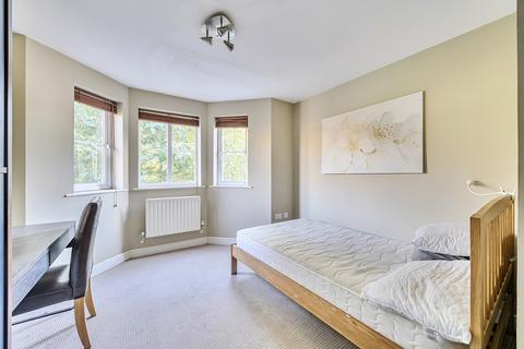 2 bedroom flat for sale, Chandler Way, Peckham, London, SE15