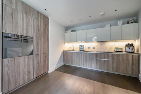 1 bedroom flat for sale, Queenshurst Square, Kingston Upon Thames, KT2