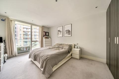 1 bedroom flat for sale, Queenshurst Square, Kingston Upon Thames, KT2