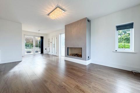 2 bedroom detached bungalow for sale, Totnes Road, Newton Abbot TQ12