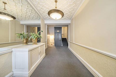 2 bedroom flat for sale, Drayton Court, Chelsea, London, SW10