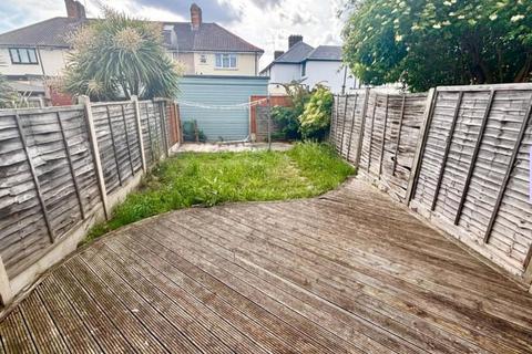 undefined, Manning Road, Dagenham RM10