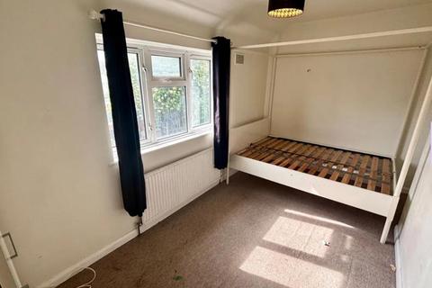 undefined, Manning Road, Dagenham RM10