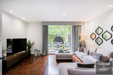 2 bedroom apartment for sale, Whitehall Road, Woodford Green, IG8