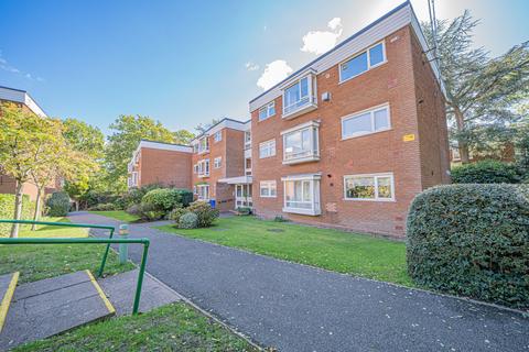 Malvern Park Avenue, Solihull, B91
