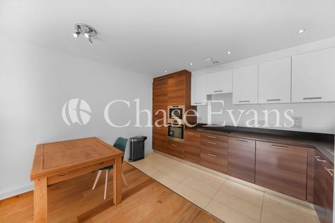 2 bedroom flat for sale, Forge Square, Isle Of Dogs, London, E14