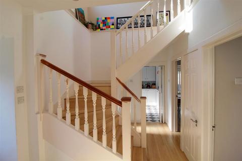 4 bedroom detached bungalow for sale, The Gardens, Brookmans Park AL9