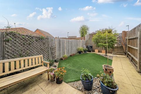17 Chapman Drive, Binfield, Bracknell, RG42 4FT