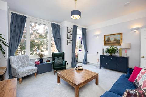 2 bedroom flat for sale, Norroy Road, Putney, London