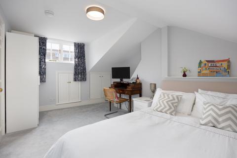 2 bedroom flat for sale, Norroy Road, Putney, London
