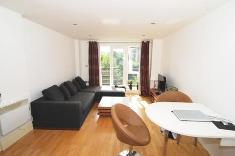 2 bedroom apartment for sale, Seven Kings Way, KINGSTON UPON THAMES KT2