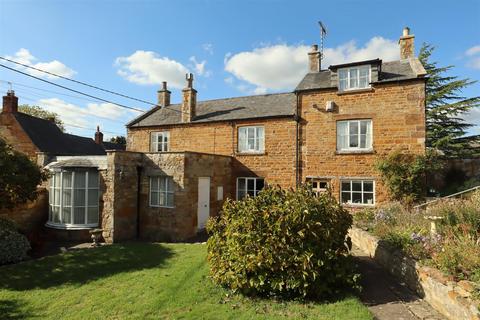 4 bedroom cottage for sale, Mill Lane, Caldecott LE16