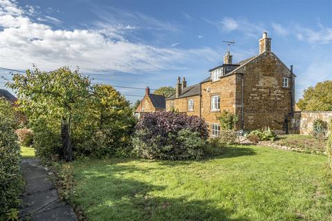 4 bedroom cottage for sale, Mill Lane, Caldecott LE16