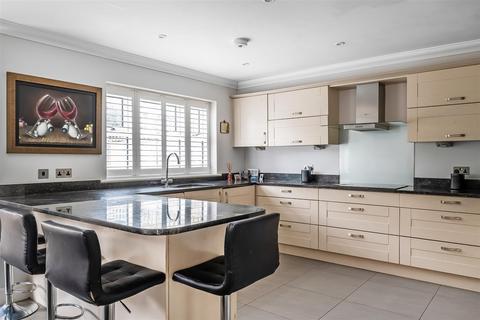 undefined, Gainsford Place, Crowhurst Lane End, Oxted