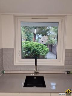 1 bedroom flat to rent, Castleford Court, London, NW8