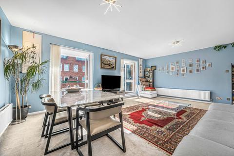 2 bedroom flat for sale, La Residence, 38a Marlborough Place, St John's Wood, London
