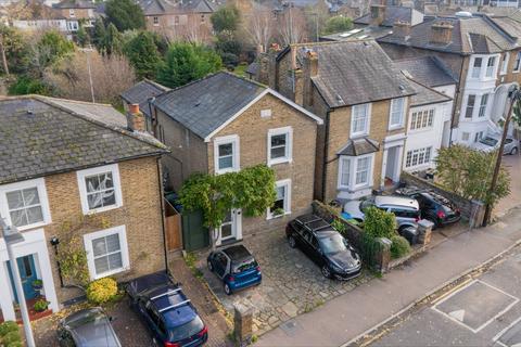 undefined, Knights Park, Kingston upon Thames, KT1