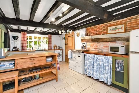 undefined, Winchester SO22