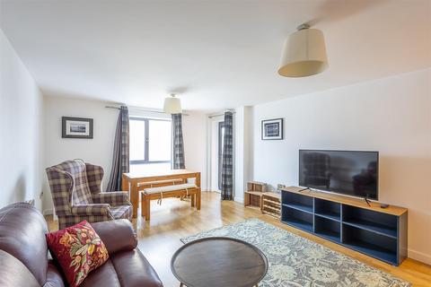 2 bedroom flat to rent, Baltic Quay, Mill Road, Gateshead
