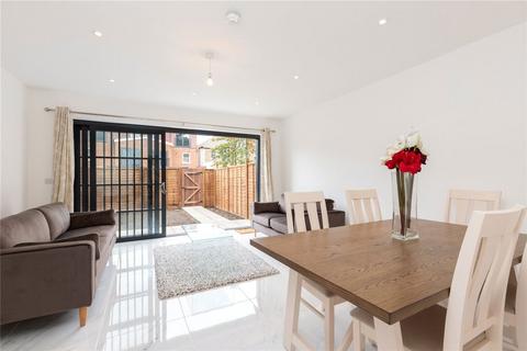 undefined, Station Road, Wimbledon