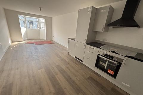 undefined, A, Liverpool L22