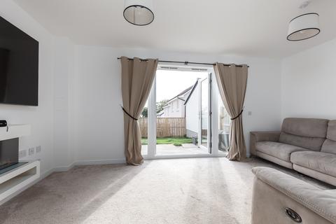 4 bedroom townhouse for sale, 10 Laid Crescent, Glenrothes, KY7 6WE