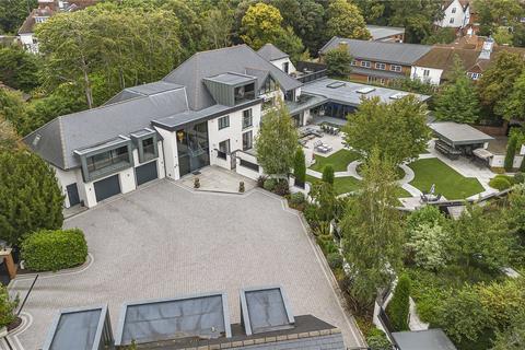 undefined, Logs Hill Close, Chislehurst, BR7