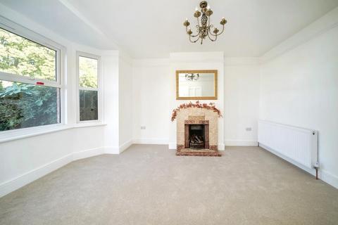 4 bedroom detached house for sale, Basingstoke,  Hampshire,  RG21