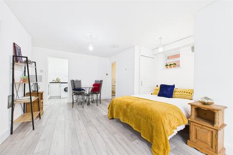 undefined, Norfolk Road, Maidenhead, Berkshire, SL6