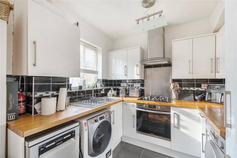 3 bedroom terraced house for sale, Hambrook Road, London, SE25