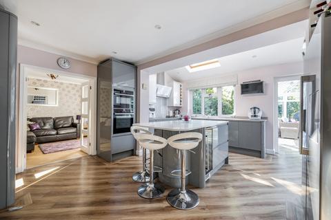 4 bedroom detached house for sale, Queens Road, Hiltingbury, Chandler's Ford, Hampshire, SO53
