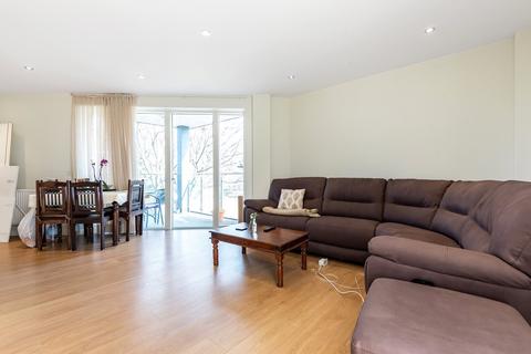 2 bedroom apartment for sale, Alvey Street, Walworth, London