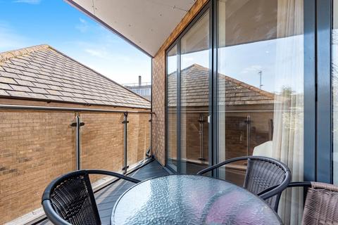 2 bedroom apartment for sale, Alvey Street, Walworth, London