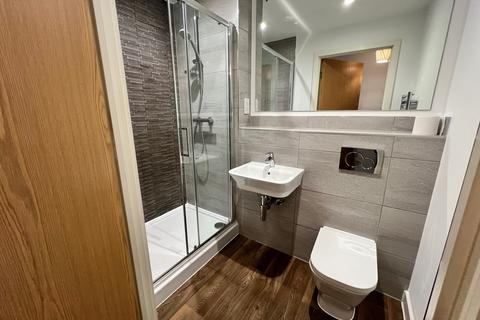 2 bedroom apartment to rent, Lexington Gardens, Birmingham B15