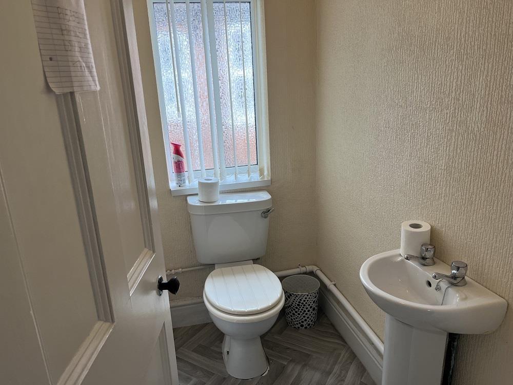 Shared Toilet (1).JPG