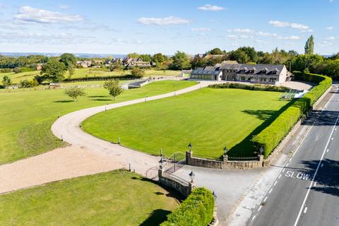 6 bedroom detached house for sale, The Mistle Barn & Cottage, Black Bull Farm, Midgley, WF4