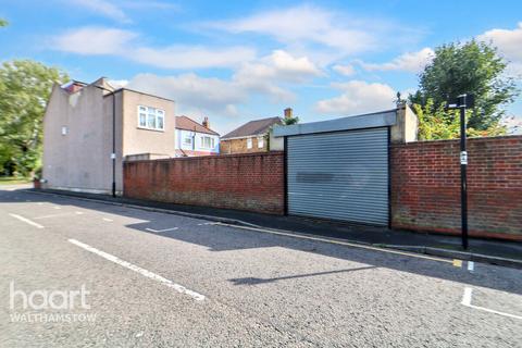 129 Kitchener Road, London, E17 4LJ