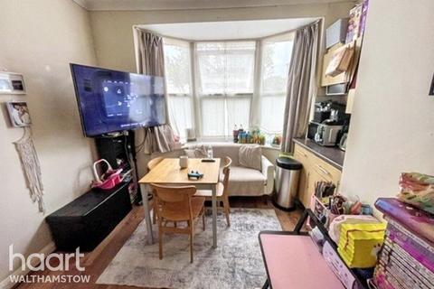 129 Kitchener Road, London, E17 4LJ