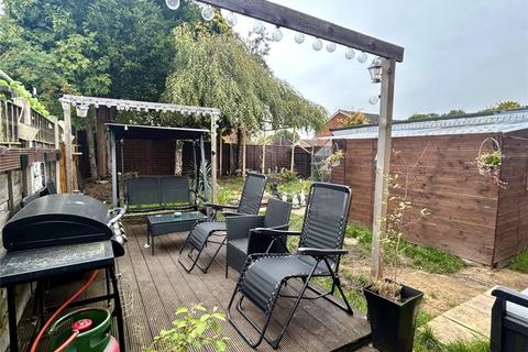 undefined, Broomfields, Denton, Manchester, Greater Manchester, M34